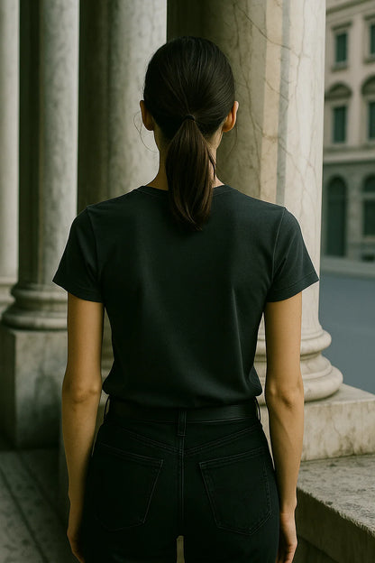 Luna Grace | Vestibilità classica | Maglietta